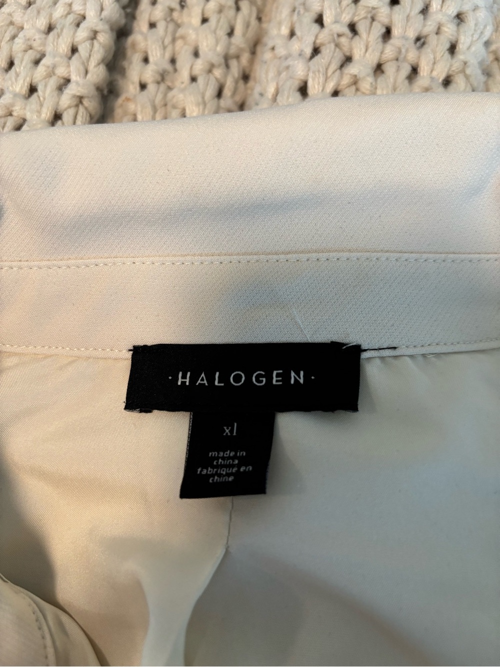 Halogen Cream Button-Front Cropped Jacket - Picture 2 of 2